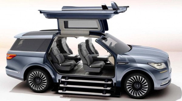 LINCOLN-NAVIGATOR-2