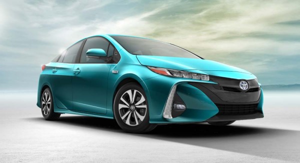 Toyota-Prius_Prime_2017_1000 (111)