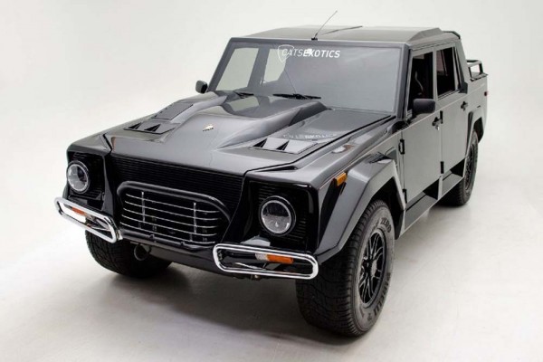 1990-Lamborghini-LM002 (27)