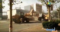 BULLDOZER-BATTLE-IN-CHINA