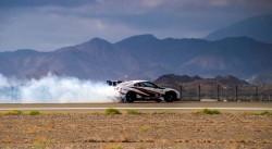 Nissan GT-R Nismo sets fastest drift world record (3)