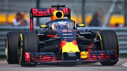 RED-BULL-AEROSCREEN (3)