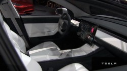 TESLA-MODEL-Y-1
