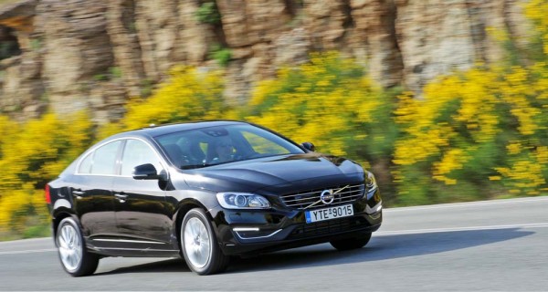 Volvo S60 T3 caroto test drive 2016 (17)