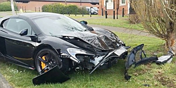 MCLAREN-650S-CRASH-1 (1)