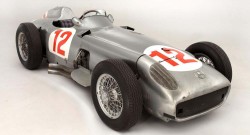 MERCEDES-W196-1