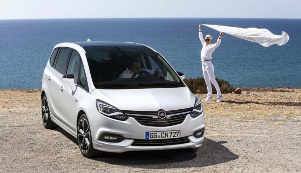 opel-zafira-tourer-2017 (11)