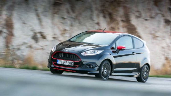 Ford Fiesta Black 140 PS test drive caroto 2014 (5)