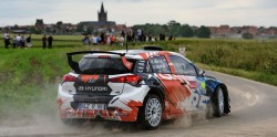 HYUNDAI I20 R5 (2)