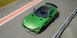 Mercedes-AMG-GT-R-6