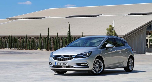 Opel Astra 1000 Turbo Ecoflex caroto test drive 2016 (9)