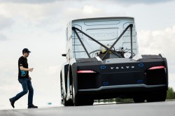 VOLVO-IRON-KNIGHT-RACE-TRUCK (4)