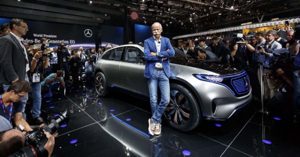 Mercedes-Benz auf der „Mondial de l’Automobile 2016“
