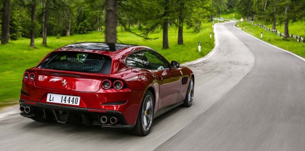 Ferrari-GTC4_Lusso-2017-1600-1e