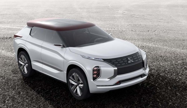 Mitsubishi GT-PHEV Concept (1)