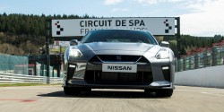 NISSAN-GT-R