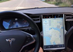 tesla model s in greece (1)