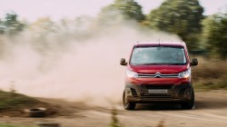 2017-citroen-dispatch (5)