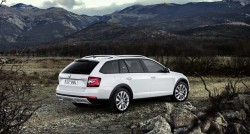 Skoda-Octavia_Scout-2017-1280-03