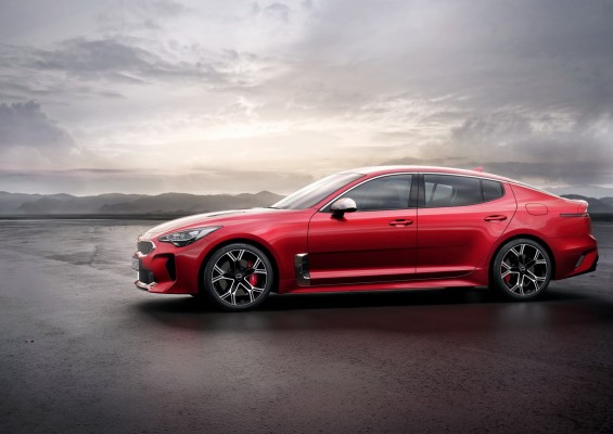 EU-2017-Kia-Stinger-1