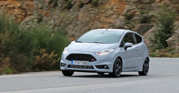 Ford Fiesta ST200 caroto test drive 2017 (24)