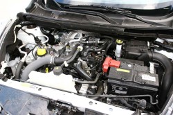 Nissan Juke facelift 2014 caroto test drive (22)