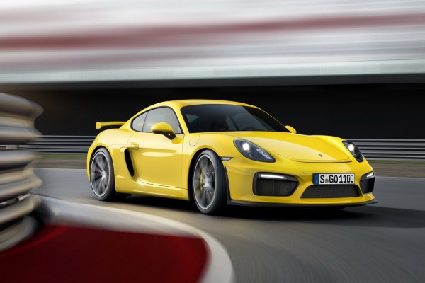 Porsche-Cayman-GT4-1
