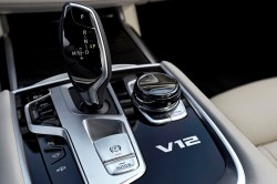 BMW-M760LI-XDRIVE (6)