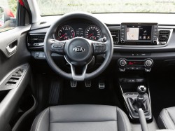 Kia-Rio-2017-1024-16