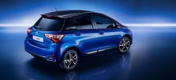 Toyota-Yaris-2017-1600-02