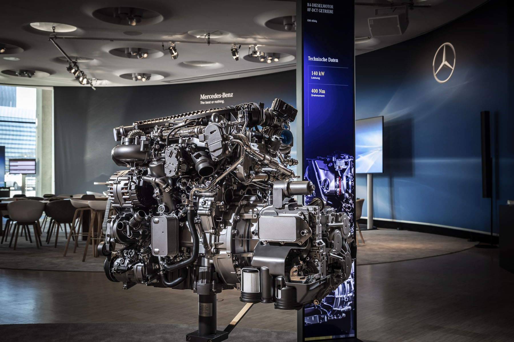 H Mercedes θα παράγει κινητήρες εσωτερικής καύσης για πολλά χρόνια ...