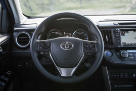 2016-toyota-rav4-hybrid-1