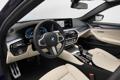 BMW-5-2020-22