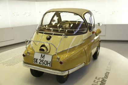 bmw-isetta-and-e1-1