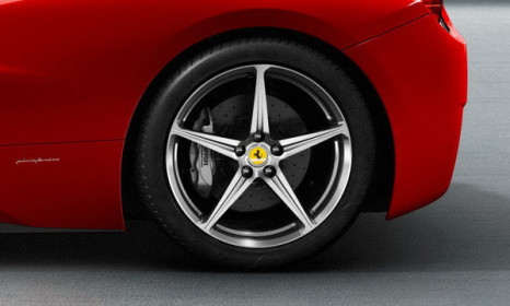 Ferrari_458_Italia (4).jpg