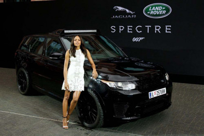 jaguar-land-rover-vehicles-from-spectre-18