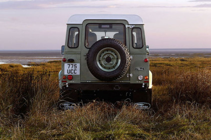land-rover-defender-final-editions-5