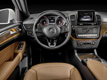 mercedes-benz-gle-coupe-2015-11