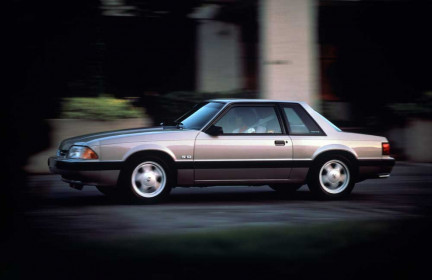 1991-ford-mustang-lx-neg-cn59001-23