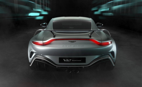 2022-Aston-Martin-V12-Vantage-3