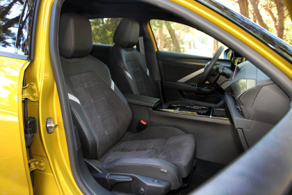 Opel-Astra-1.2-130PS-Auto-caroto-test-drive-2022-3