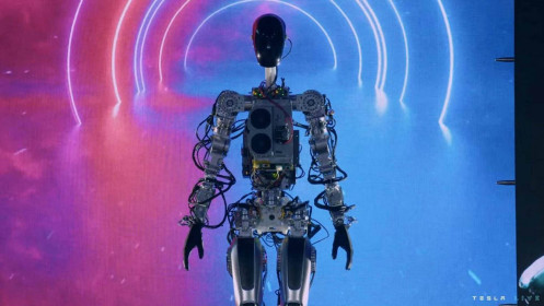 tesla-humanoid-robot-prototype-ai-day-2022