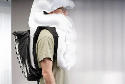 stan-the-airbag-backpack-might-l (7)