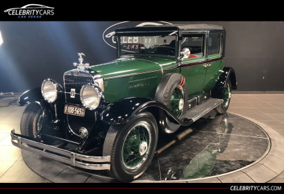 1928-Cadillac-V-8-Al-Capone-Town-Sedan-14