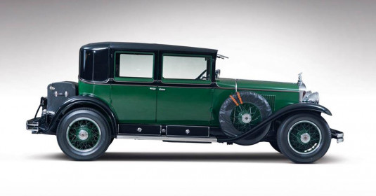 1928-Cadillac-V-8-Al-Capone-Town-Sedan-9