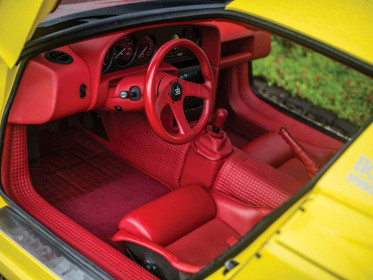 1995-bugatti-eb110-ss-11