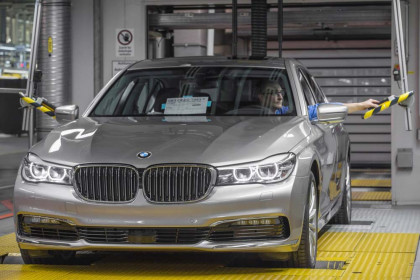 2016-bmw-7-series-multi-material-construction-21