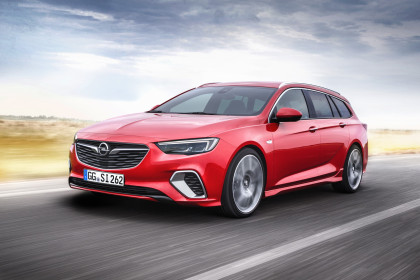 Extra sharp, extra precise and extra powerful: The new Opel Insignia GSi Sports Tourer has everything a sporty driver wants.