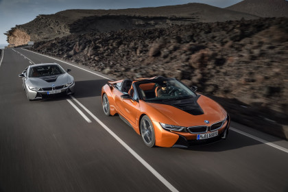 2019-BMW-i8-Roadster-Coupe (10)