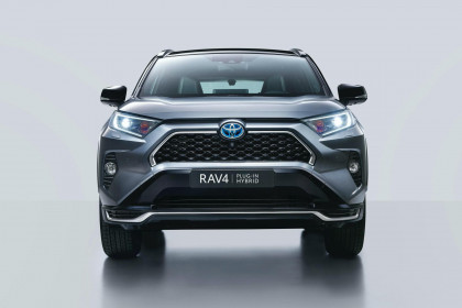 2020-Toyota-RAV4-Plug-In-Hybrid-Euro-spec-5